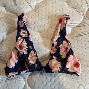 TORI PRAVER swim top size small